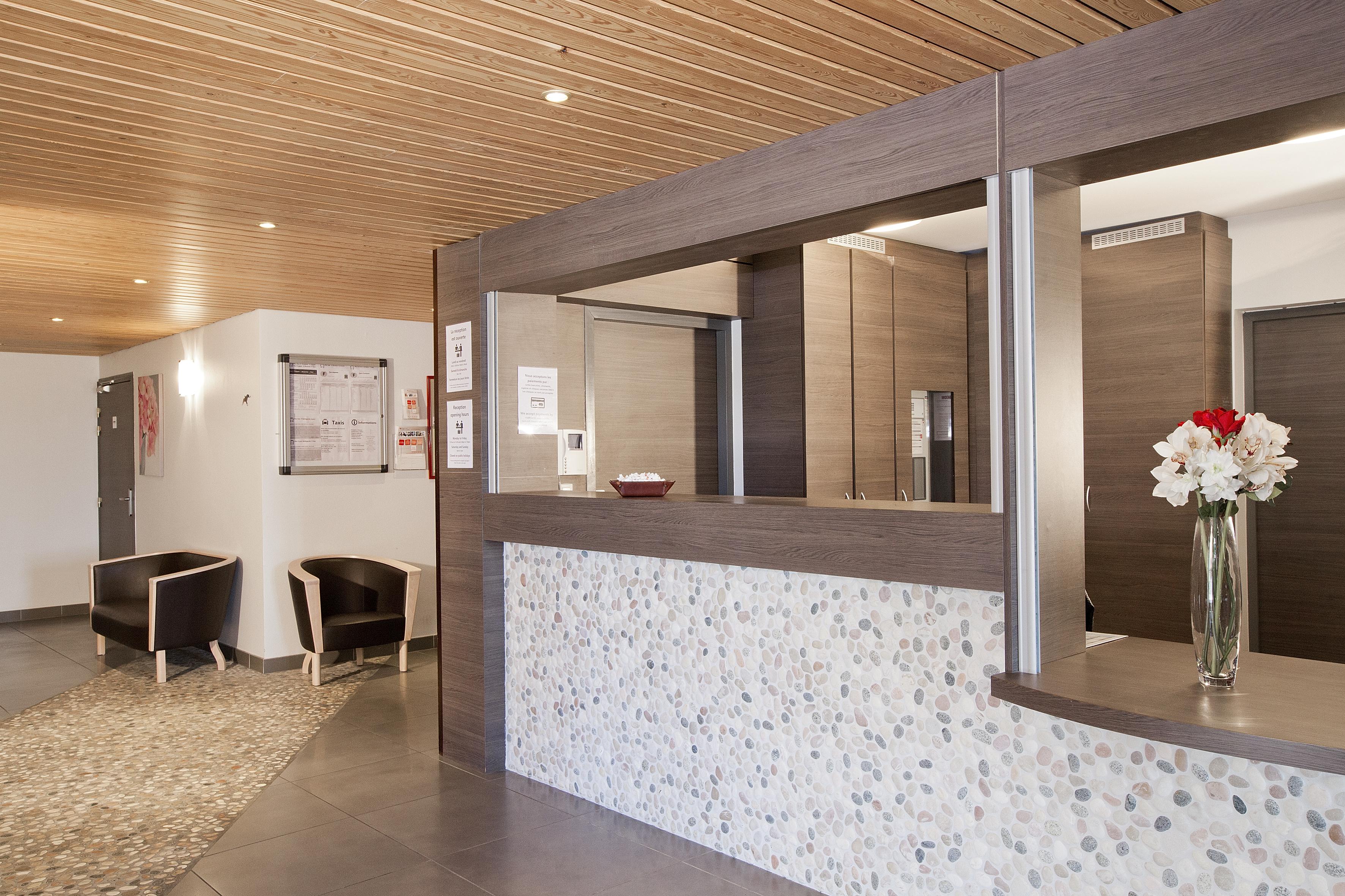 Séjours&Affaires Genève Gex Les Rives Du Léman Exterior foto