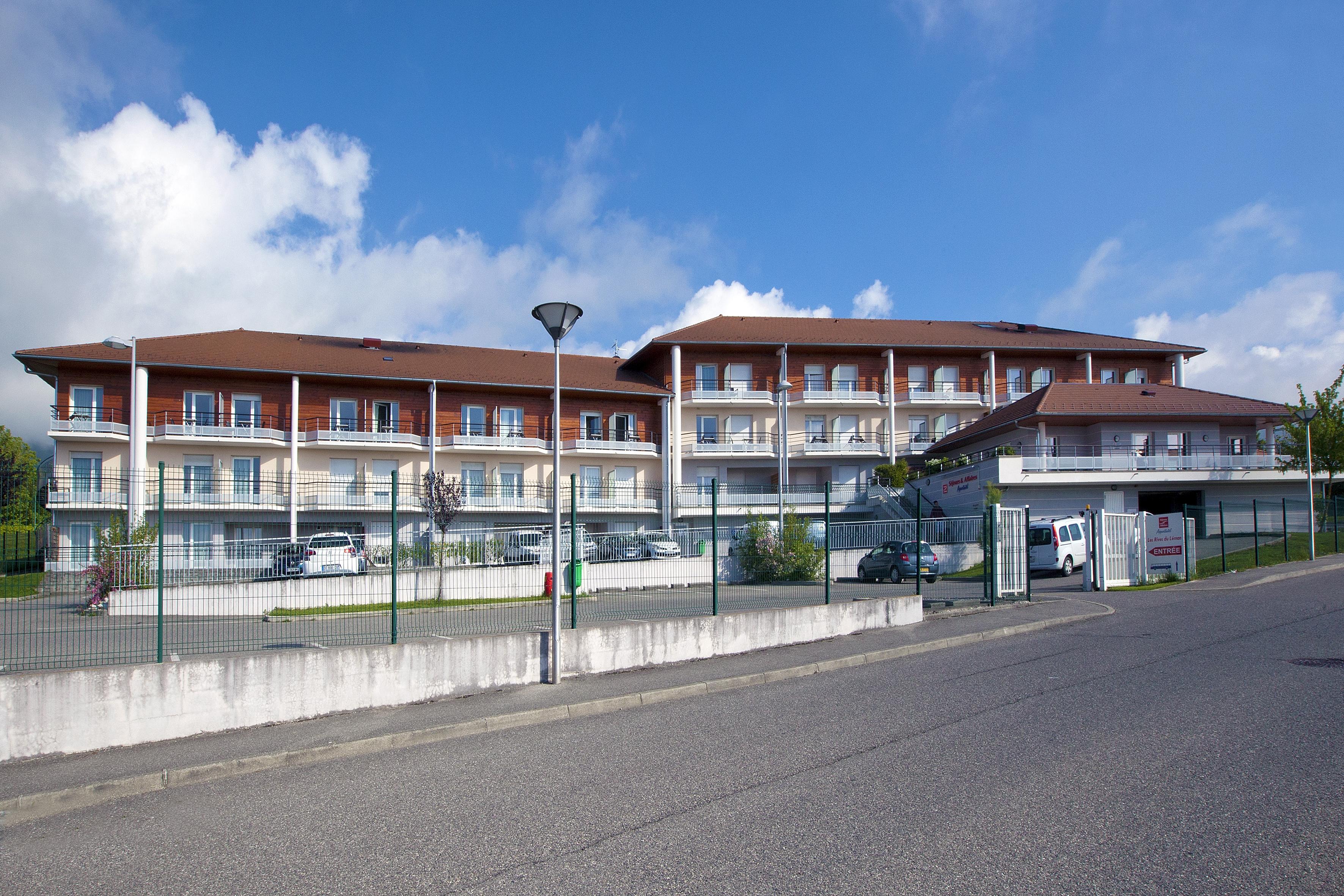 Séjours&Affaires Genève Gex Les Rives Du Léman Exterior foto