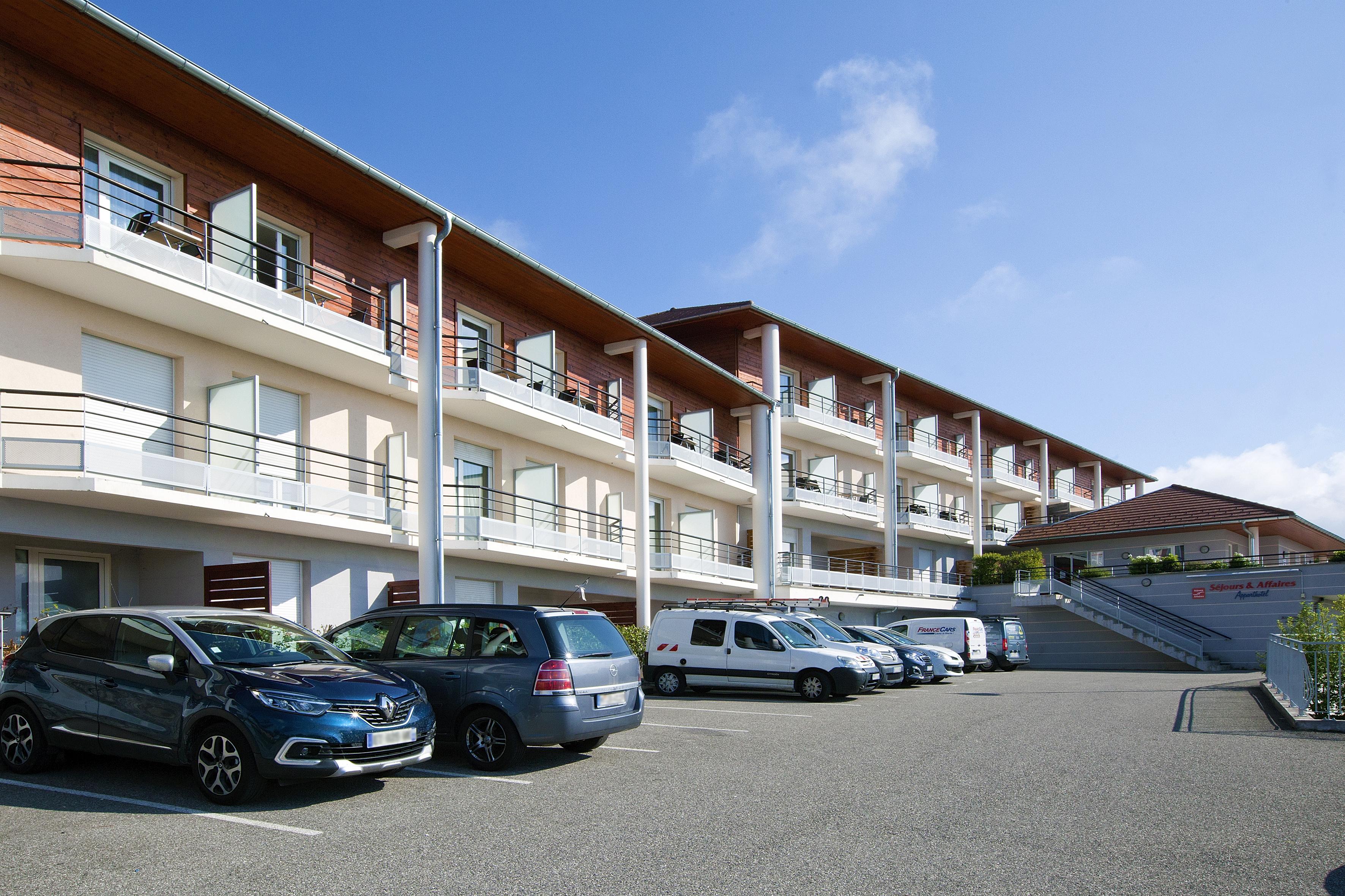 Séjours&Affaires Genève Gex Les Rives Du Léman Exterior foto