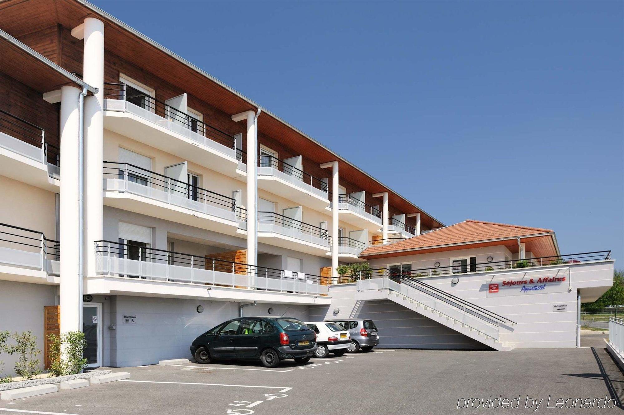 Séjours&Affaires Genève Gex Les Rives Du Léman Exterior foto