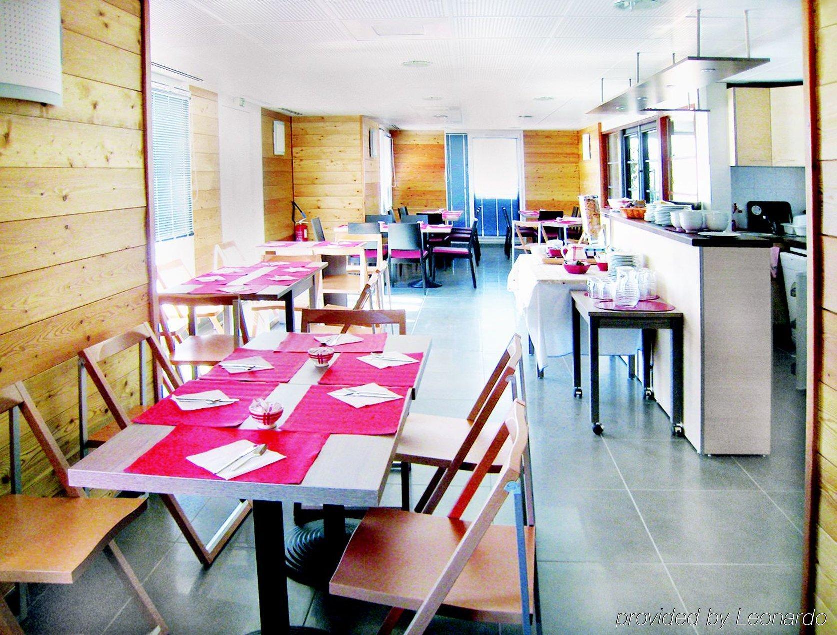 Séjours&Affaires Genève Gex Les Rives Du Léman Restaurante foto