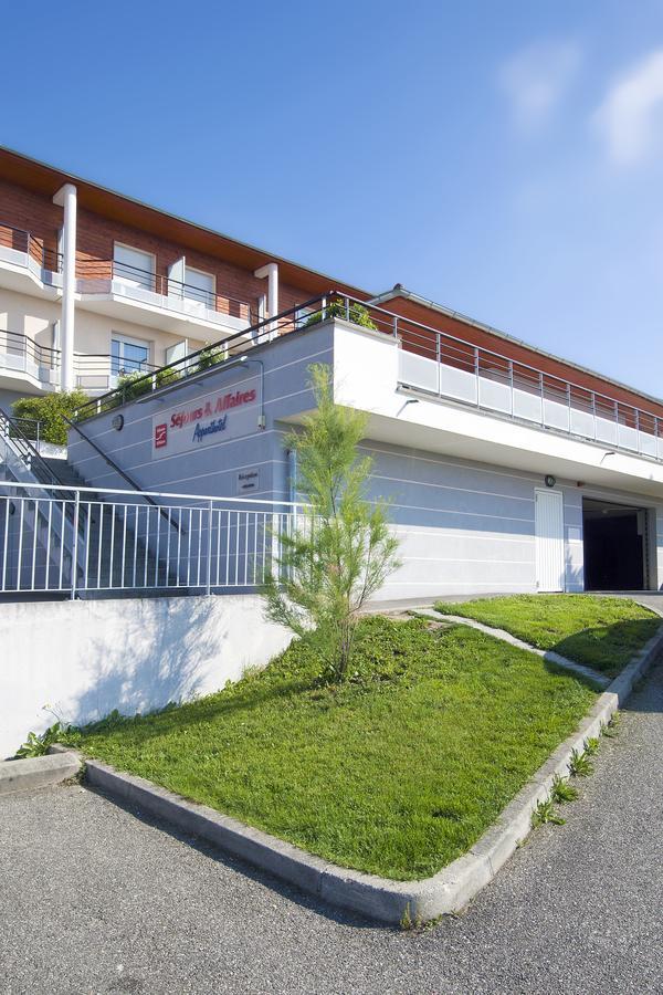 Séjours&Affaires Genève Gex Les Rives Du Léman Exterior foto